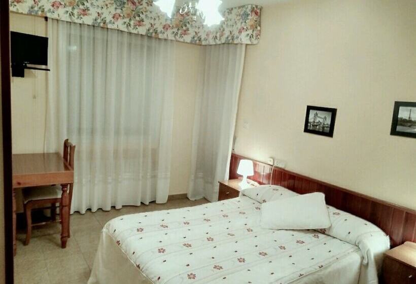 Номер Стандарт, Hostal Mayo
