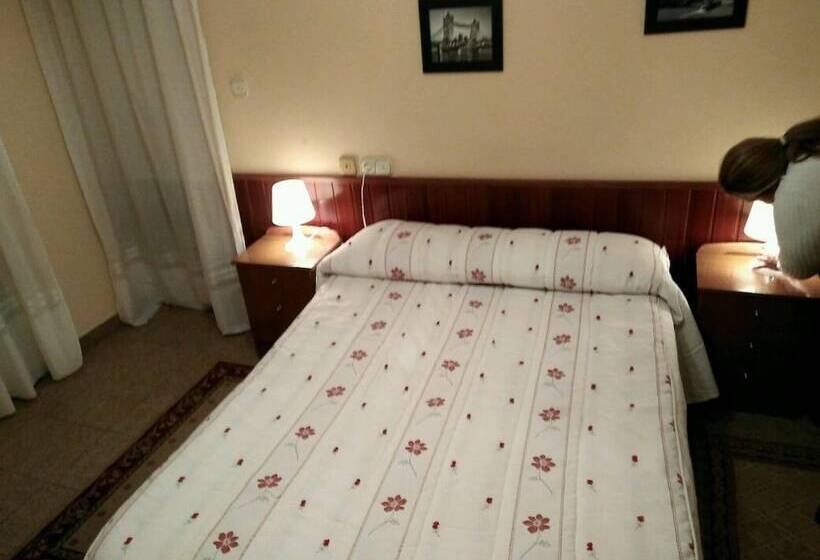Номер Стандарт, Hostal Mayo