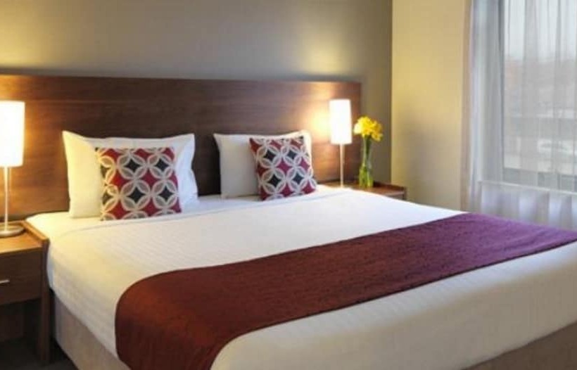 آپارتمان مدیریتی 2 خوابه, Quest Albury