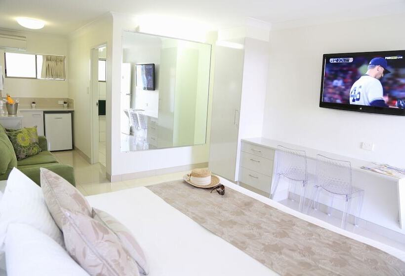 Номер Стандарт, Bay Motel
