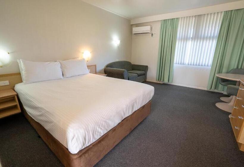 Номер Executive, Hospitality Geraldton Surestay Collection By Best Western