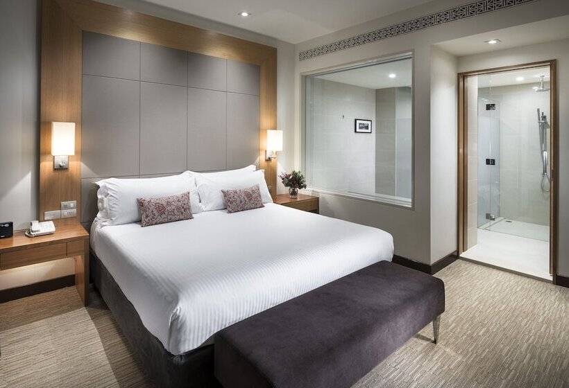 Люкс Клуб, Pan Pacific Perth