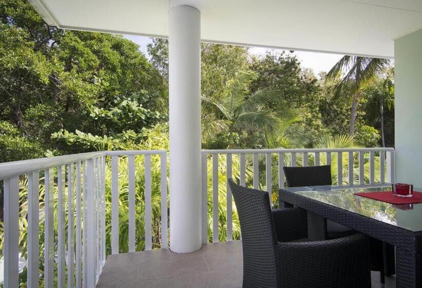 Апартаменты Пентхаус 2 Спальни, Outrigger Apartments Port Douglas