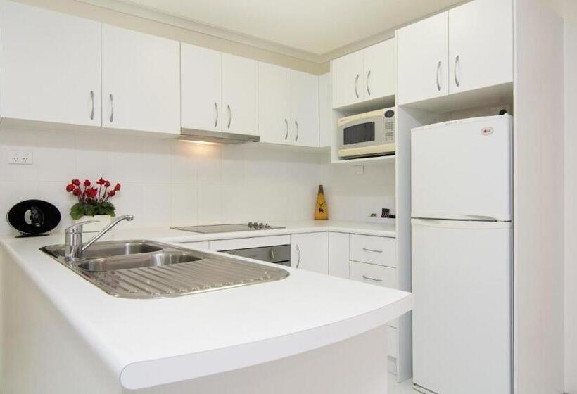 Апартаменты 2 Спальни, Outrigger Apartments Port Douglas
