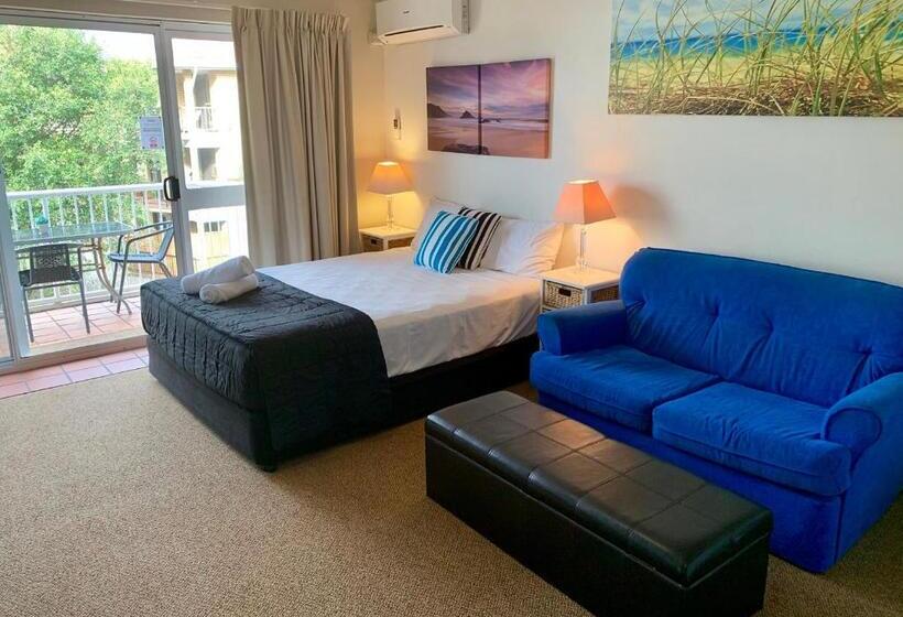 Трехместный Номер Superior, Outrigger Burleigh