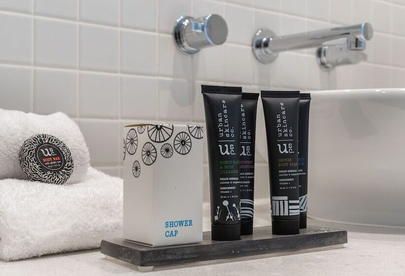 آپارتمان 2 خوابه, Mantra Lorne