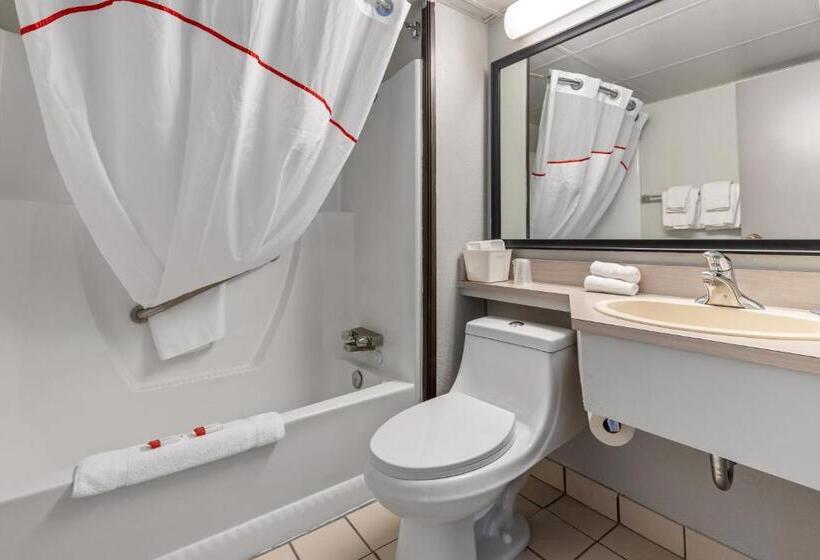 חדר סטודיו סטנדרד, Emerald Hotel & Suites Calgary Airport