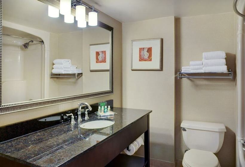 Номер Executive, Allure Hotel & Conference Centre, Ascend Hotel Collection