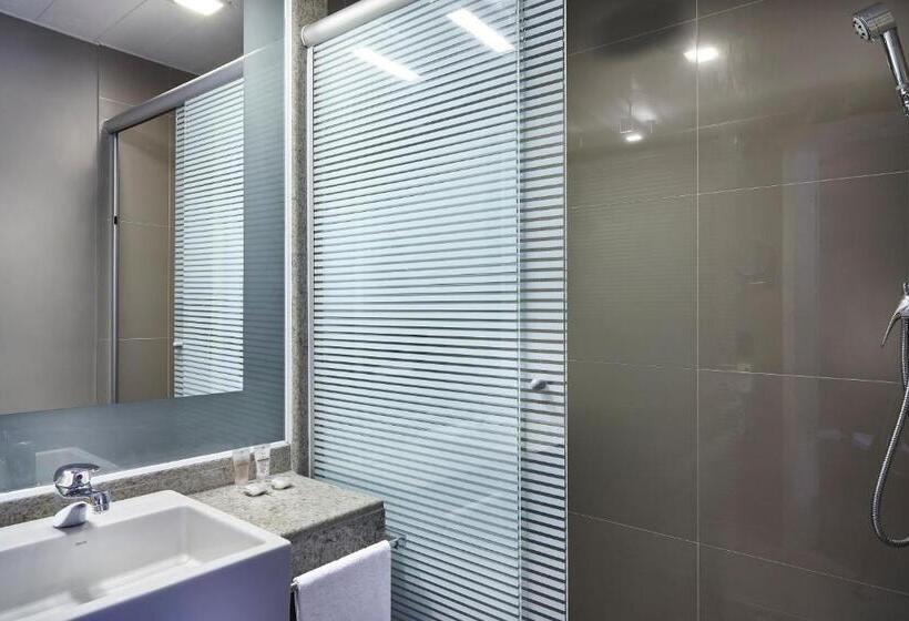 اتاق خانوادگی, Novotel Sao Paulo Morumbi
