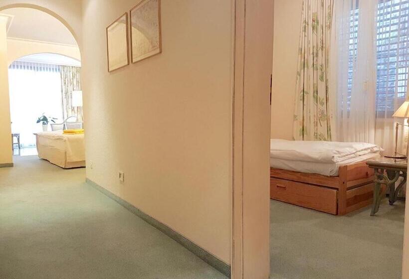 Семейный Номер, Boutique Hotel La Rocca