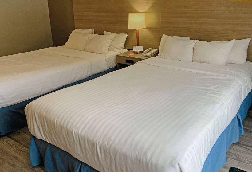Номер Стандарт 2 Двуспальные Кровати, Econo Lodge Airport Quebec