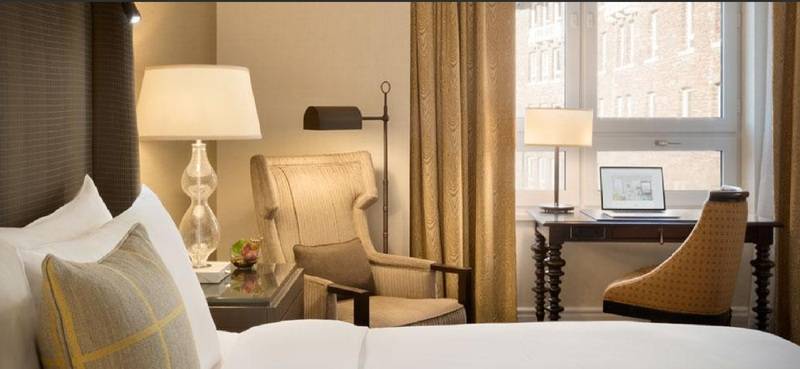 デラックスルーム, Fairmont Banff Springs