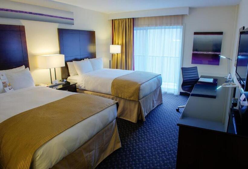Номер Премиум, Radisson Hotel Sudbury