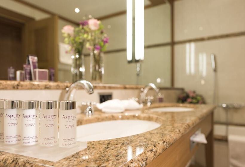 Номер Superior, Grand Hotel Kronenhof