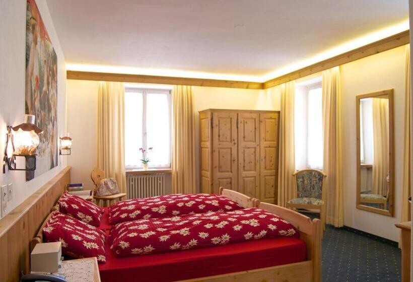 Номер Стандарт Трехместный, Poschiavo Suisse
