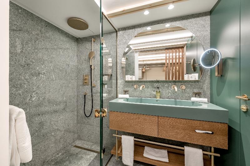Номер Deluxe, Relais & Châteaux Chasa Montana