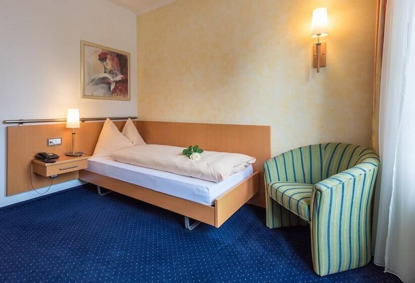 اتاق استاندارد یک نفره, Parkhotel Gunten – Beach & Spa