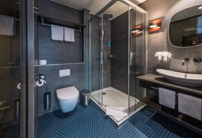 Номер Стандарт, Parkhotel Gunten – Beach & Spa