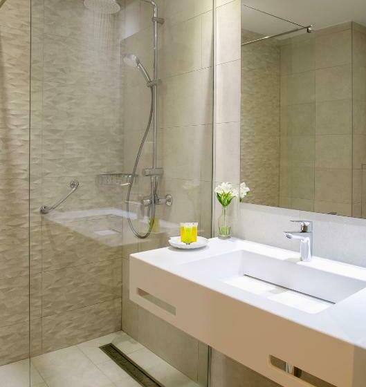 Семейный Номер, Asterias Beach