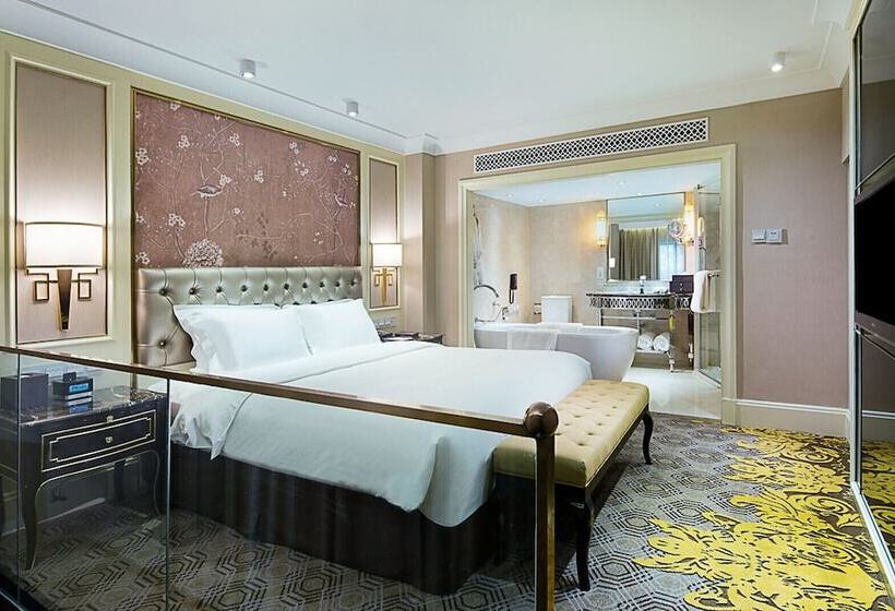 Номер бизнес-класса, Crowne Plaza Zhengzhou, An Ihg