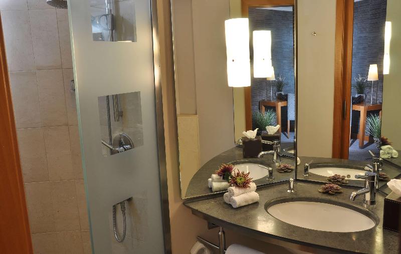 Quarto Estandar Individual, Eggers Hamburg