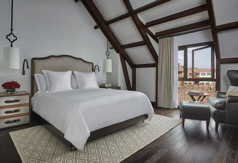 Quarto Deluxe, Four Seasons Hotel Casa Medina Bogota