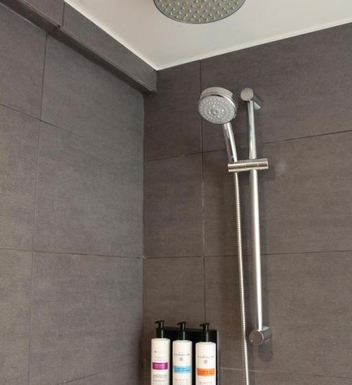 اتاق لوکس با چشم‌انداز شهر, Pullman Vina Del Mar San Martín
