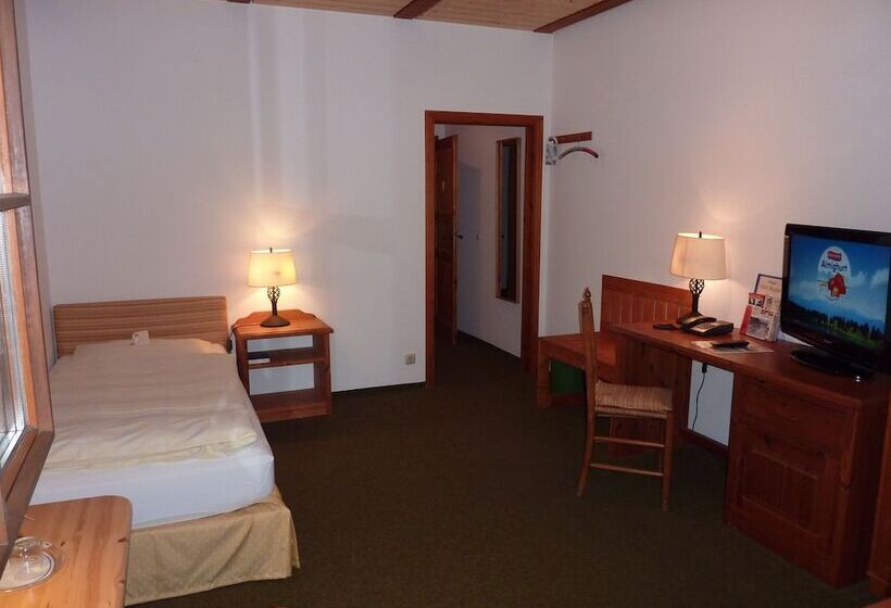 Номер Стандарт, Akzent Hotel Zur Wasserburg   Hotel Garni Bed & Breakfast