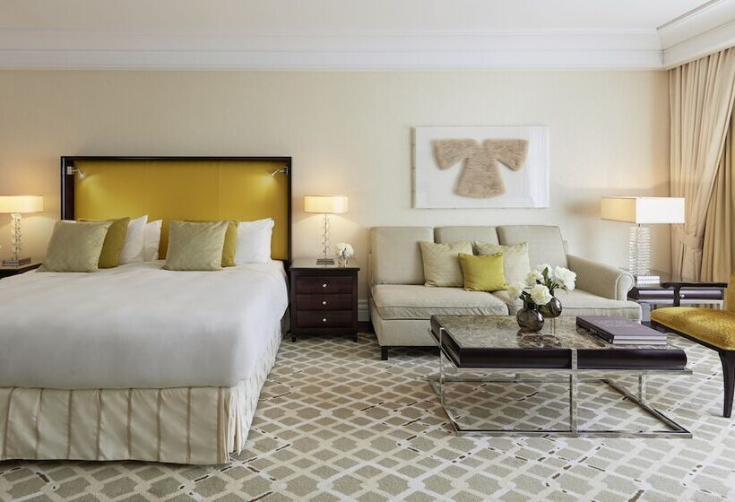 Номер Deluxe, Breidenbacher Hof, Best Grandhotel 2024   Die 101 Besten