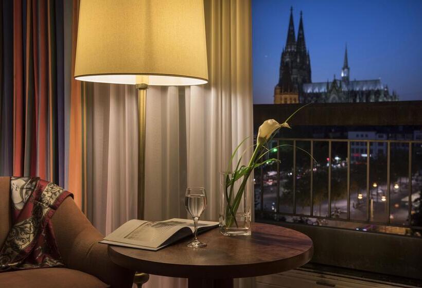 Номер Superior Одноместный, Maritim Hotel Köln