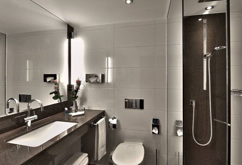 Номер Комфорт, Maritim Hotel Köln