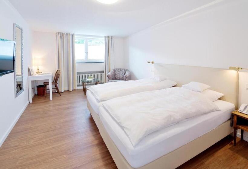 Классический Номер, Romantik Waldhotel Mangold