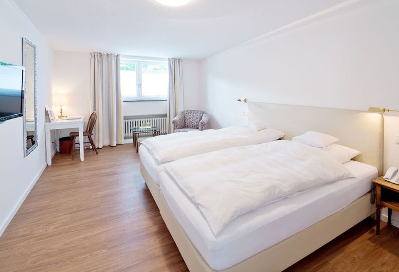 Классический Номер, Romantik Waldhotel Mangold
