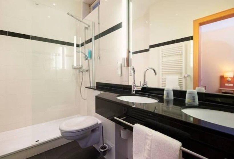 Полулюкс, Achat Sternhotel Bonn