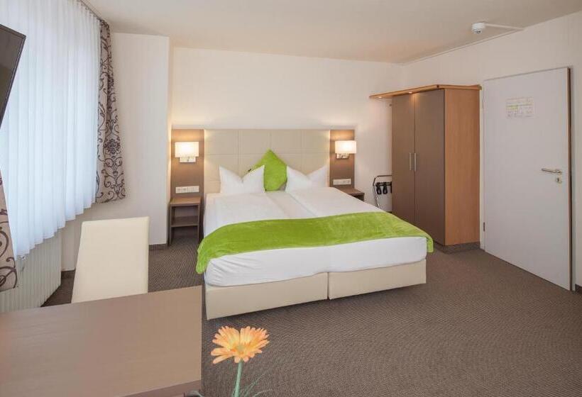Номер Стандарт, City Hotel Freiburg
