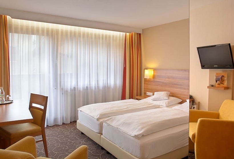 Номер Стандарт, Flair Hotel Weinstube Lochner