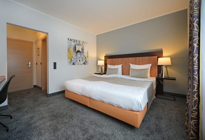 Номер Комфорт, & Living Am Wartturm   Hotel & Apartments