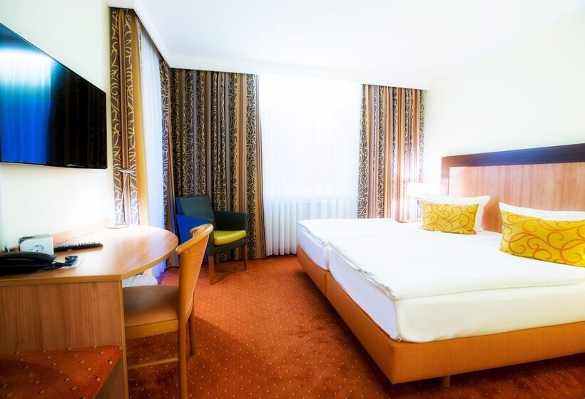 コンフォートルーム, & Living Am Wartturm   Hotel & Apartments