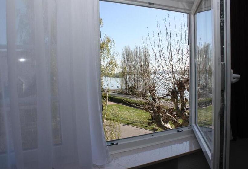 Номер Стандарт с Балконом, Schwan   Das Gästehaus Ilse