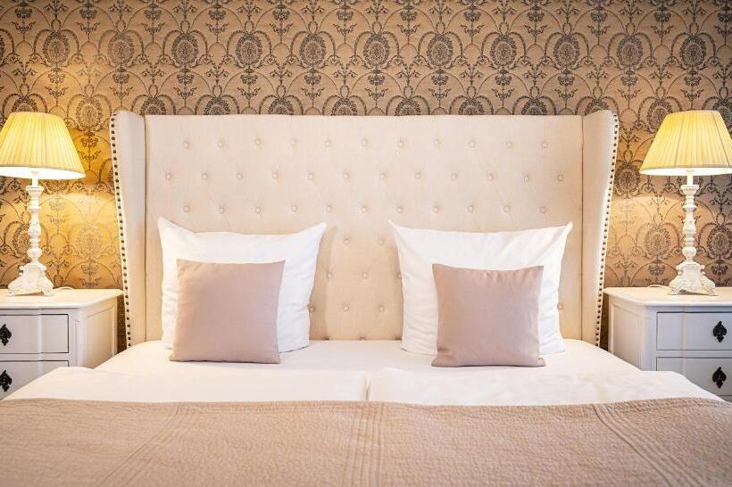 Номер Deluxe, Victor S Seehotel Weingärtner Bostalsee