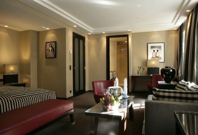 Номер Deluxe, Bayerischer Hof
