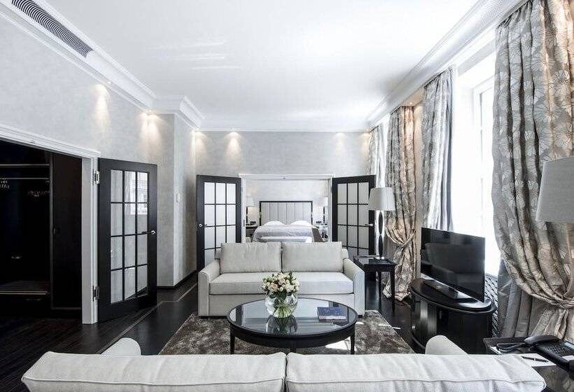 Люкс Повышенной Комфортности, Bayerischer Hof