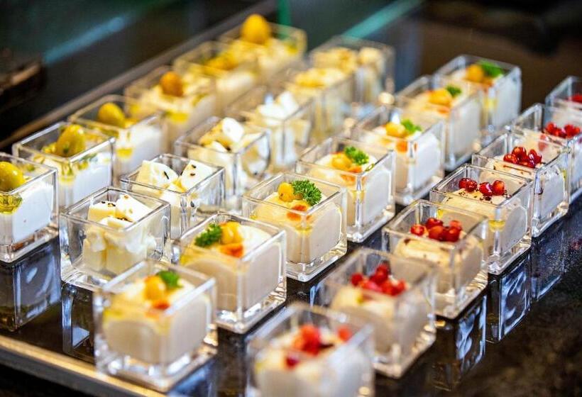 سوئیت مدیریتی 2 خوابه, Sheraton Grand Doha Resort & Convention