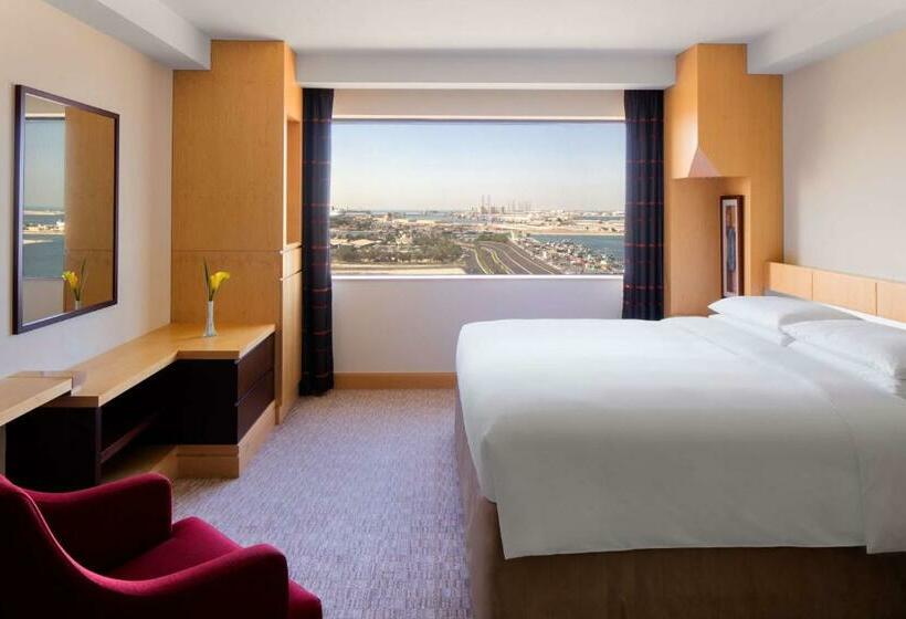 Club Room King Bed, Hyatt Regency Dubai   Corniche