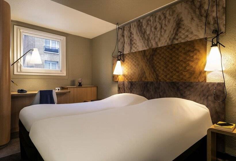 Номер Стандарт, Ibis Paris Rueilmalmaison
