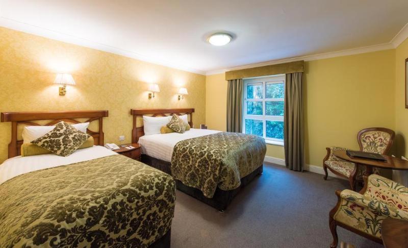Номер Стандарт, Killarney Dromhall