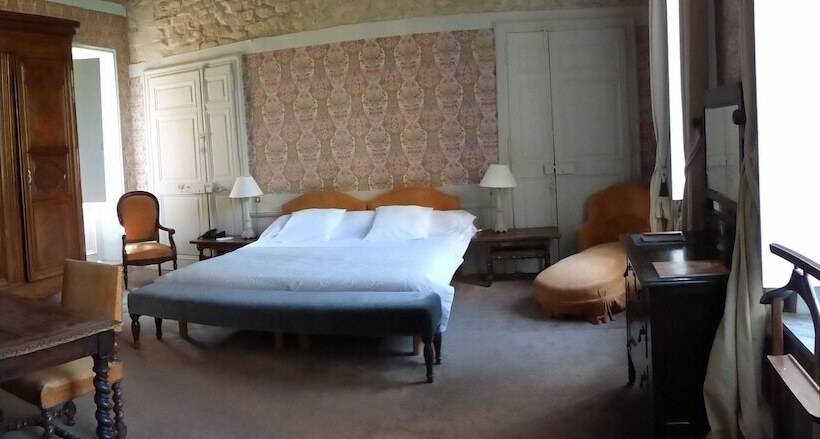Люкс, Château D Arpaillargues   Teritoria