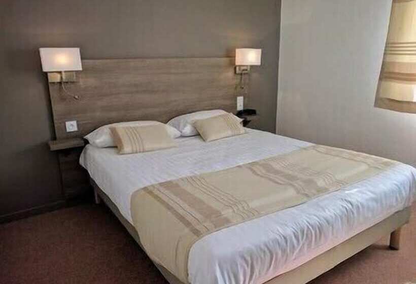 Номер Комфорт, Hôtel Chantepie