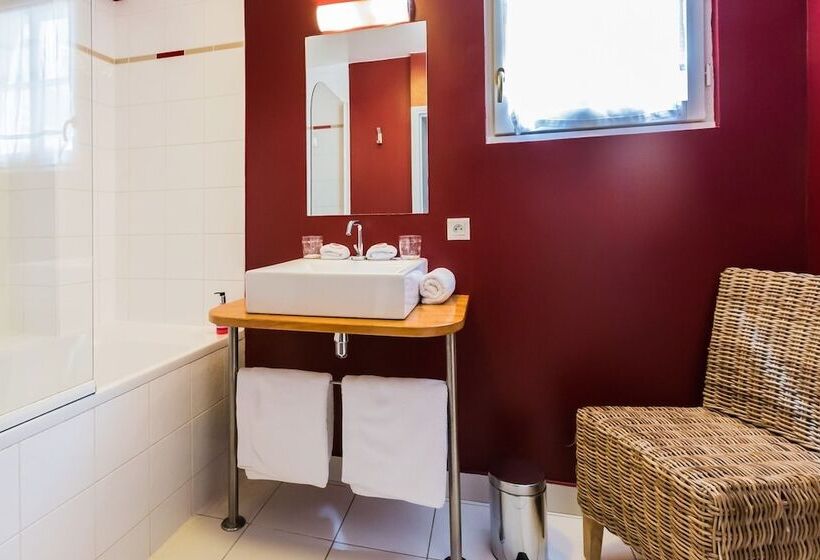Номер Стандарт с Балконом, L Adresse