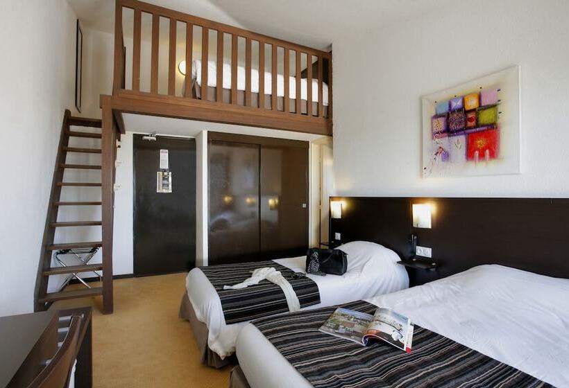 Номер Стандарт Трехместный, Brit Hotel Opal Centre Port